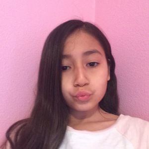 Meet your Posher, Noemi